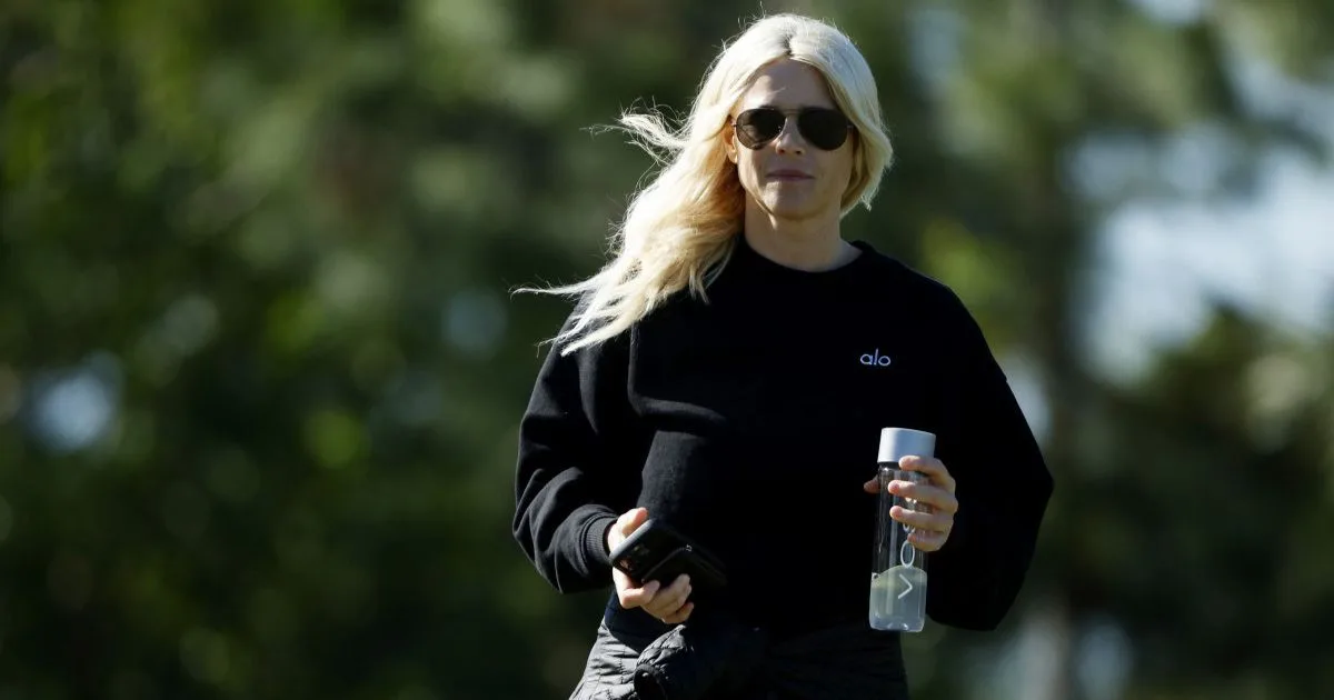 Elin Nordegren recent candid, casual outfit